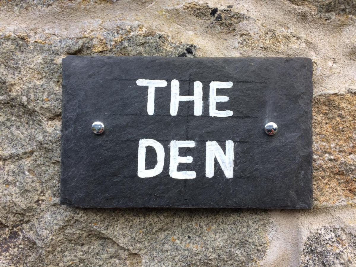 The Den Villa Stuartfield Екстериор снимка